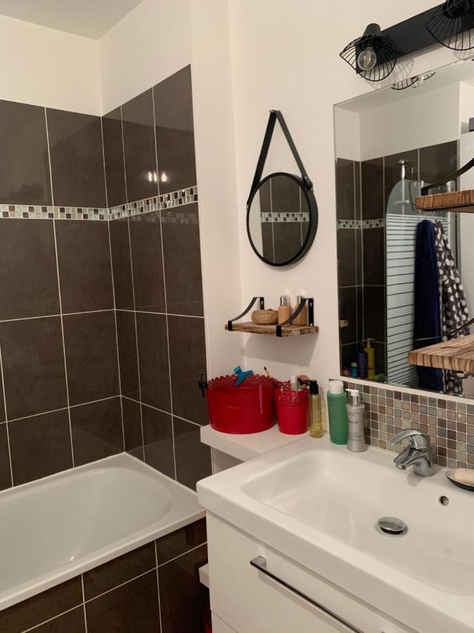Super logement cosy, à deux pas du tram Nantes Exterior foto